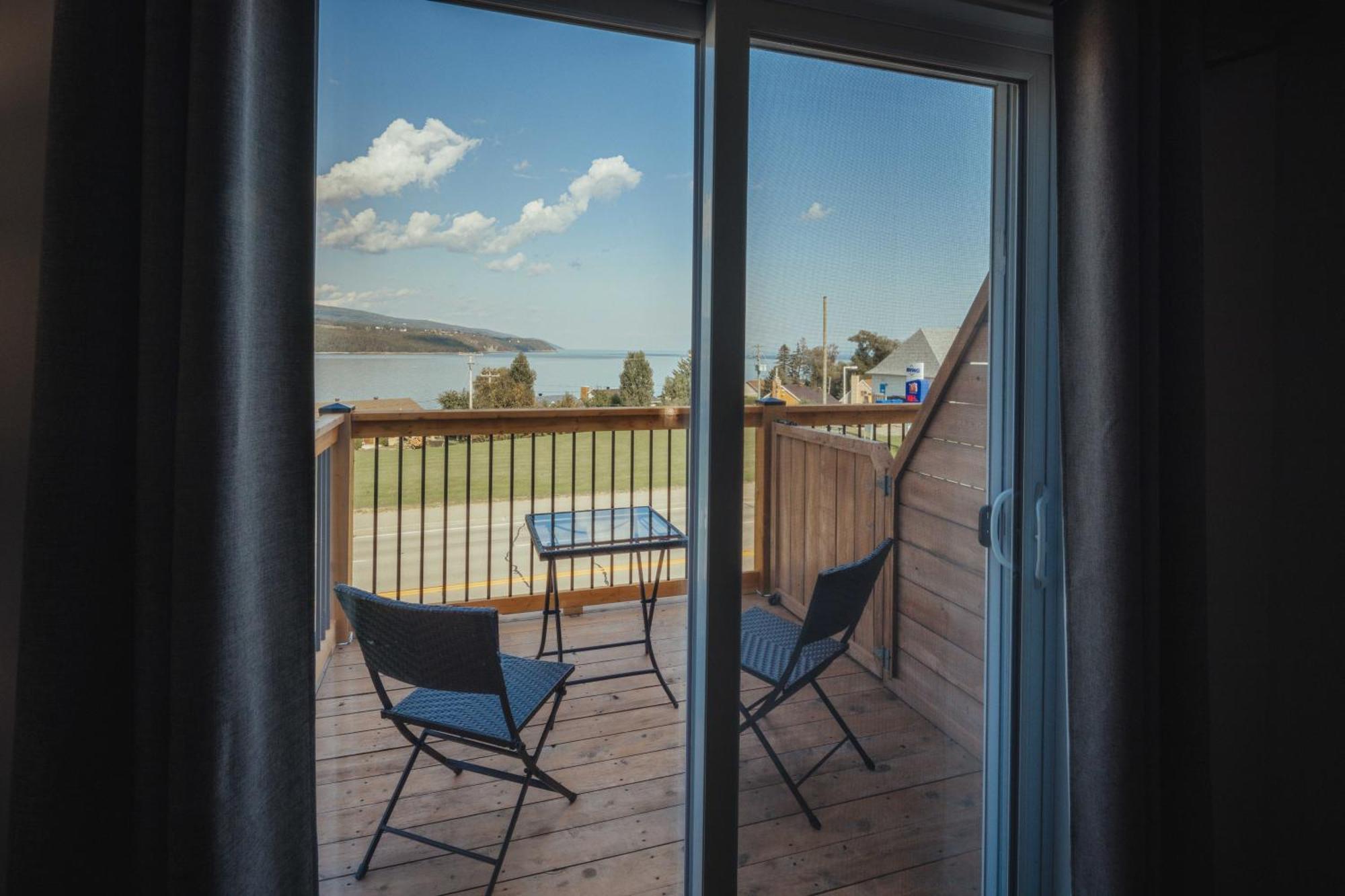 Motel Le Point De Vue ลามัลแบ ภายนอก รูปภาพ